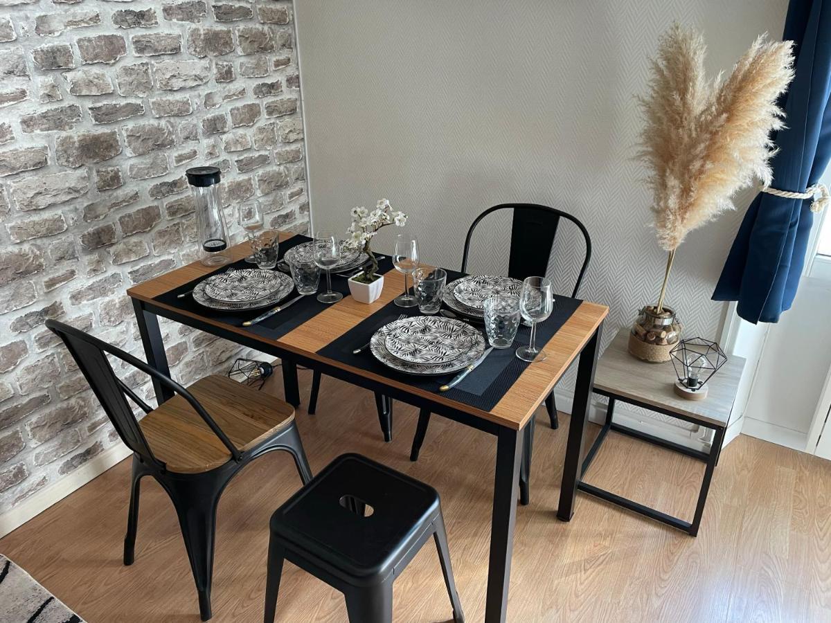 Cosy Studio - 50M Du Loing - Hyper-Centre Moret-sur-Loing Zewnętrze zdjęcie